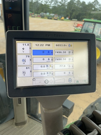 2013 John Deere 8310R Photo 10