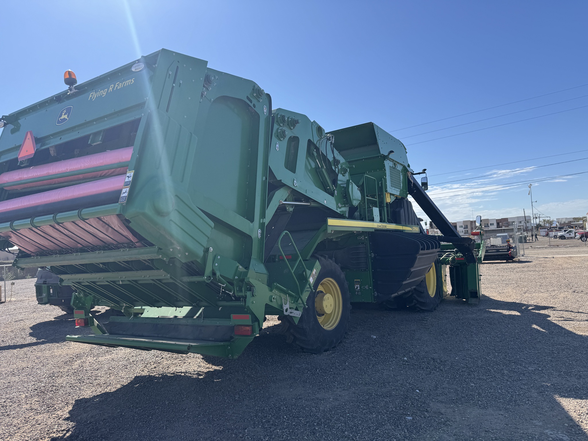 2018 John Deere CP690 Image 8