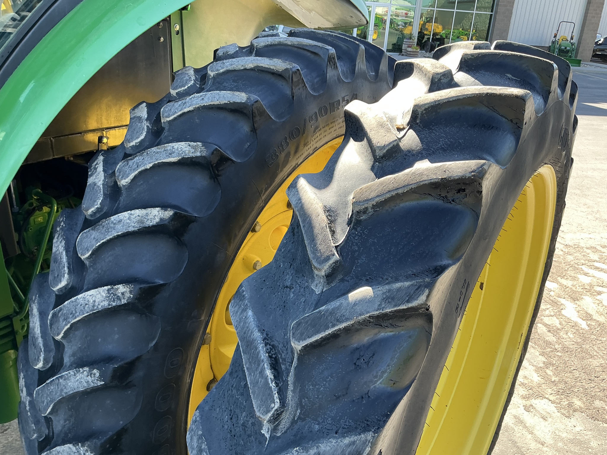 2017 John Deere 8245R Image 15