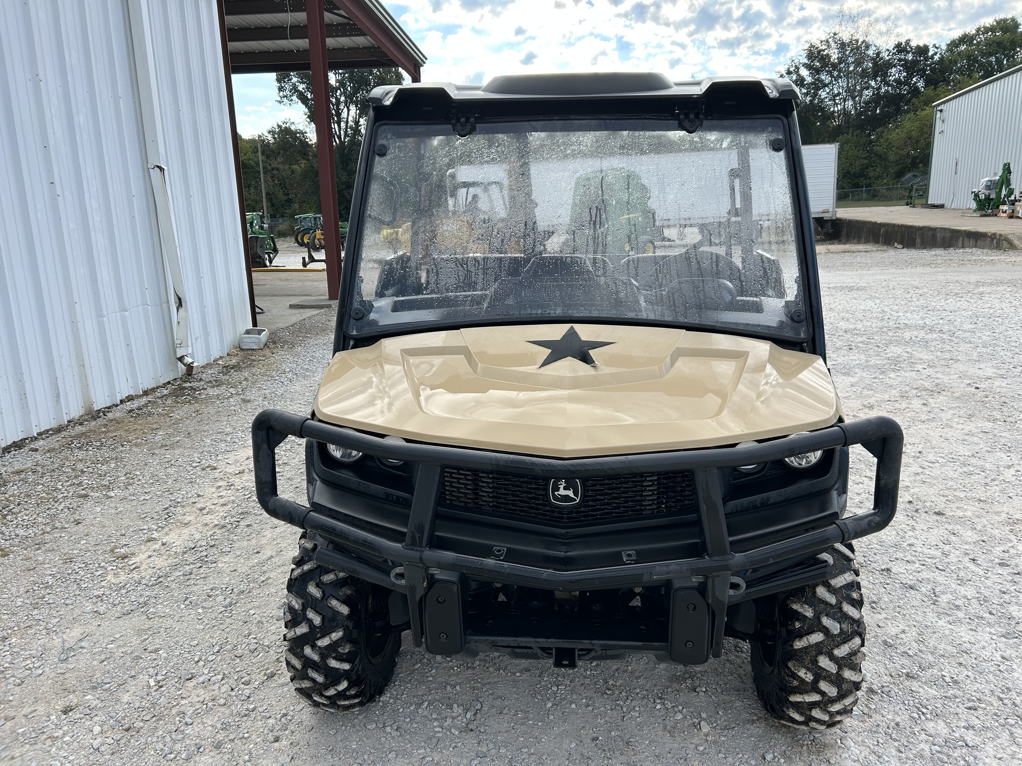  2023 John Deere XUV 835M at Heritage Tractor in Harrison, AR