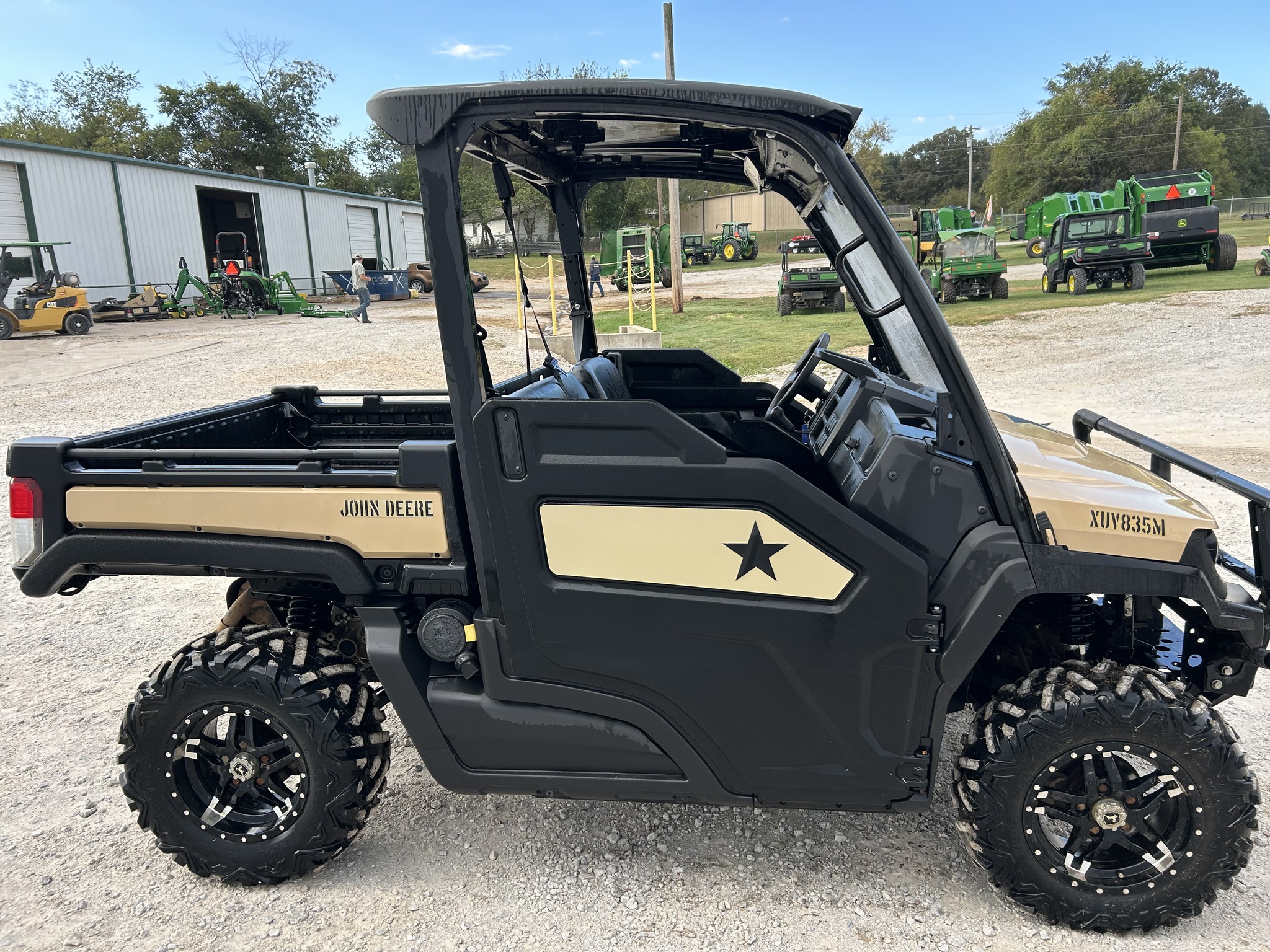  2023 John Deere XUV 835M at Heritage Tractor in Harrison, AR