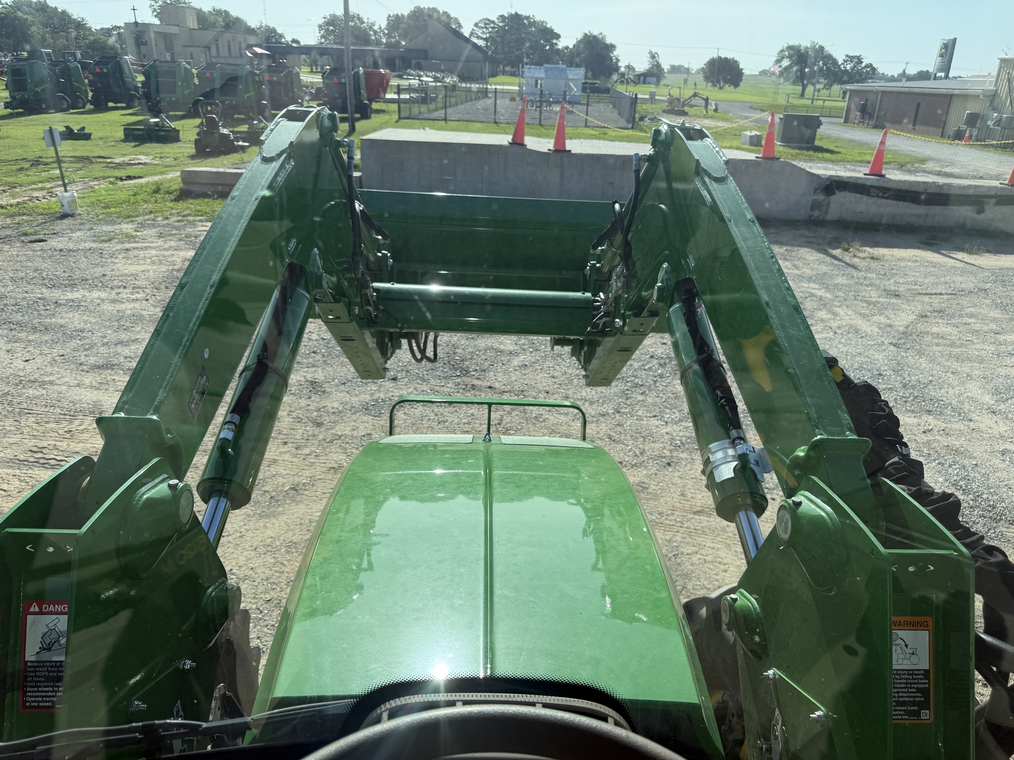 2024 John Deere 6120M Image 18