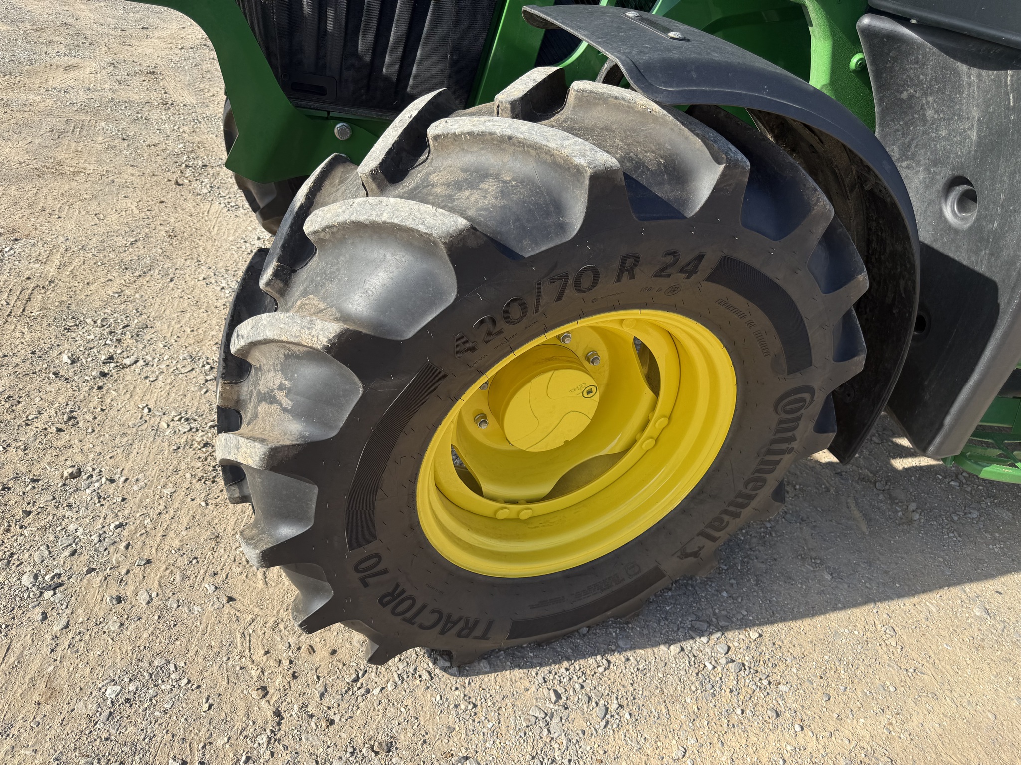 2024 John Deere 6120M Image 15