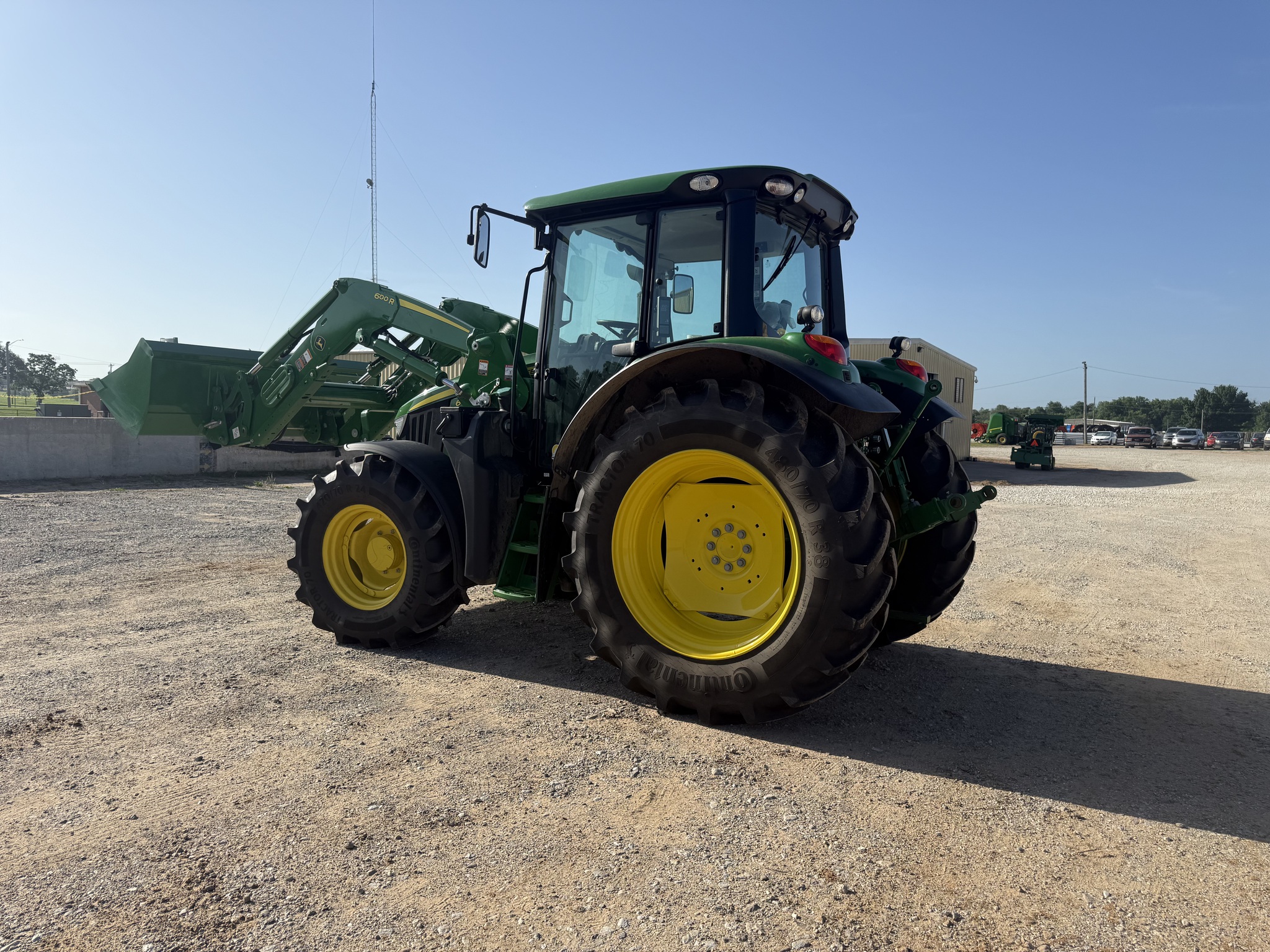 2024 John Deere 6120M Image 5