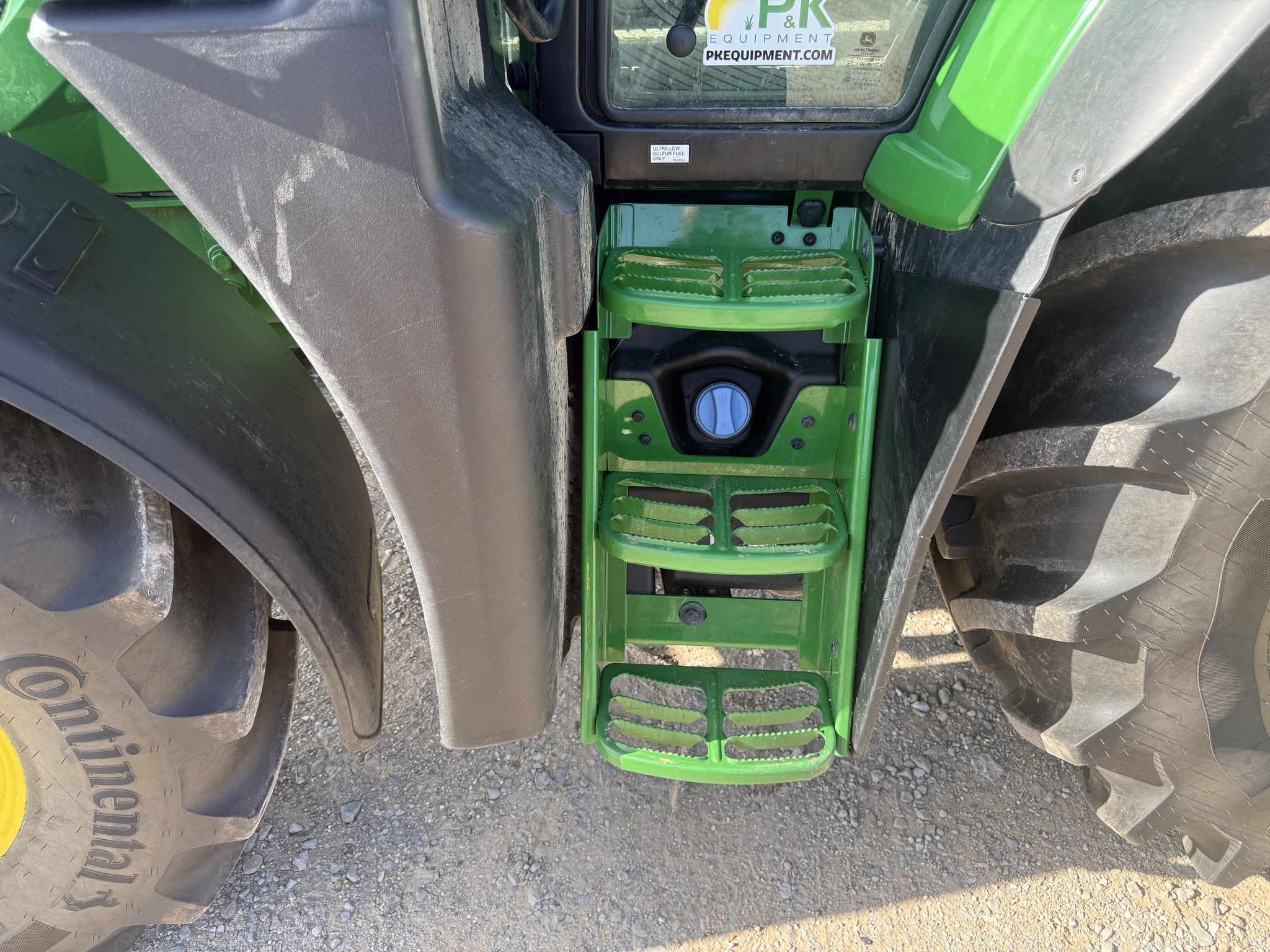 2024 John Deere 6120M Image 12