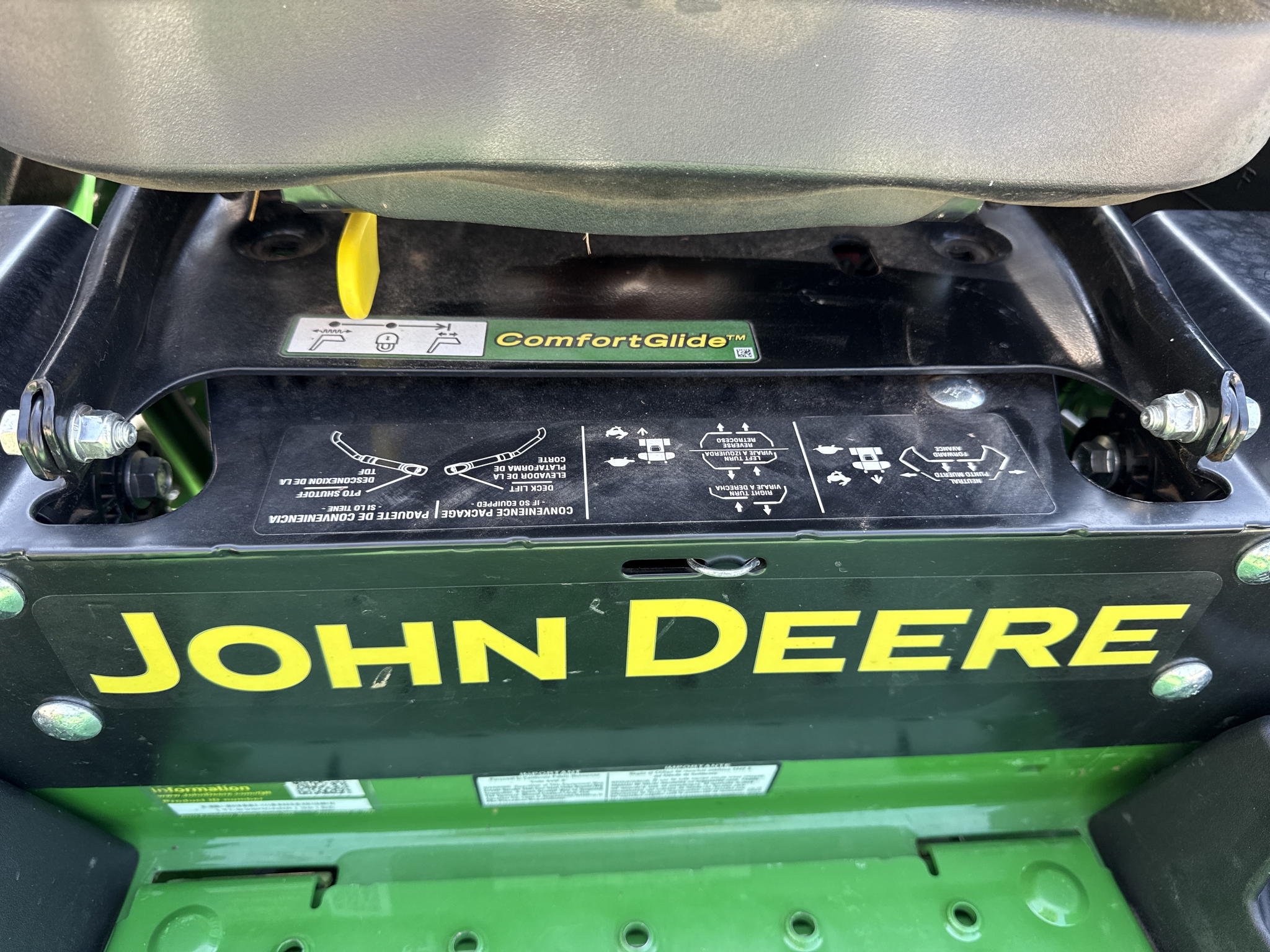 2024 John Deere Z930M Image 19