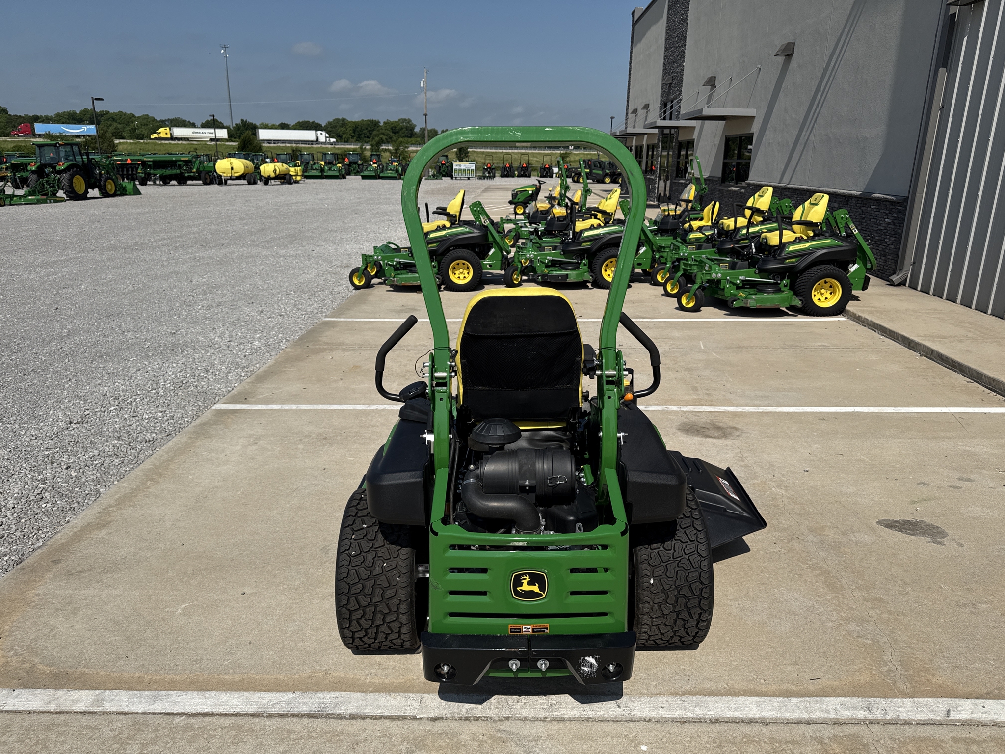 2024 John Deere Z930M Image 17