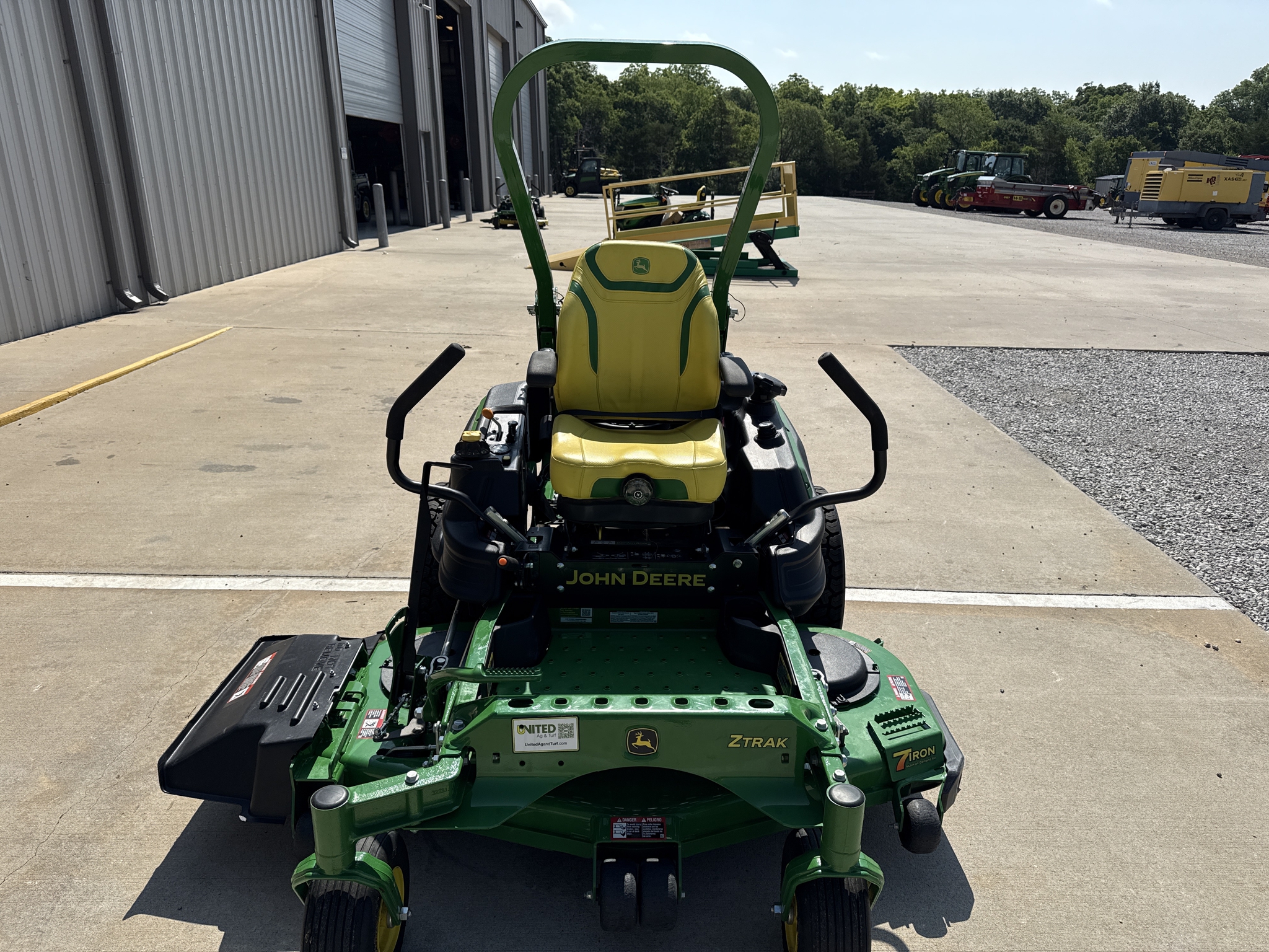 2024 John Deere Z930M Image 9