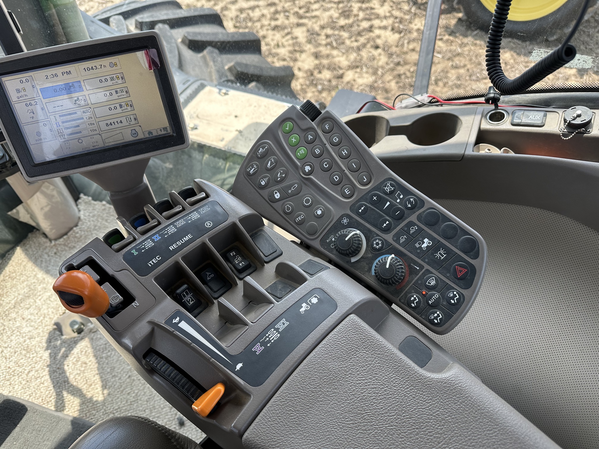 2012 John Deere 9510R Image 7