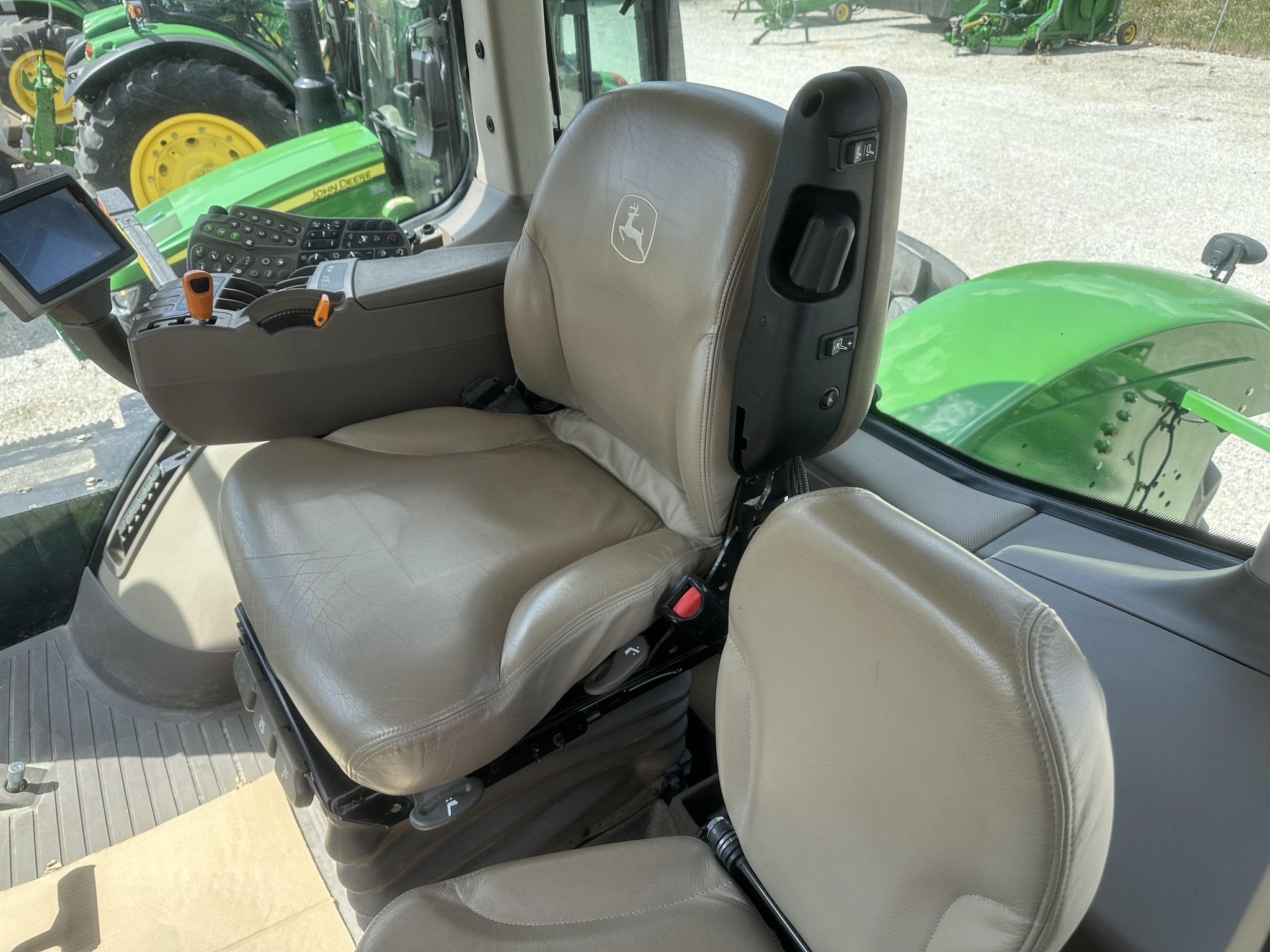 2012 John Deere 9510R Image 12