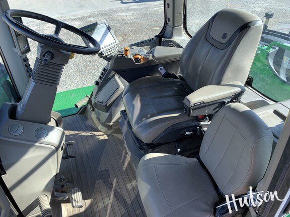 Photo of 2023 John Deere 9R 490