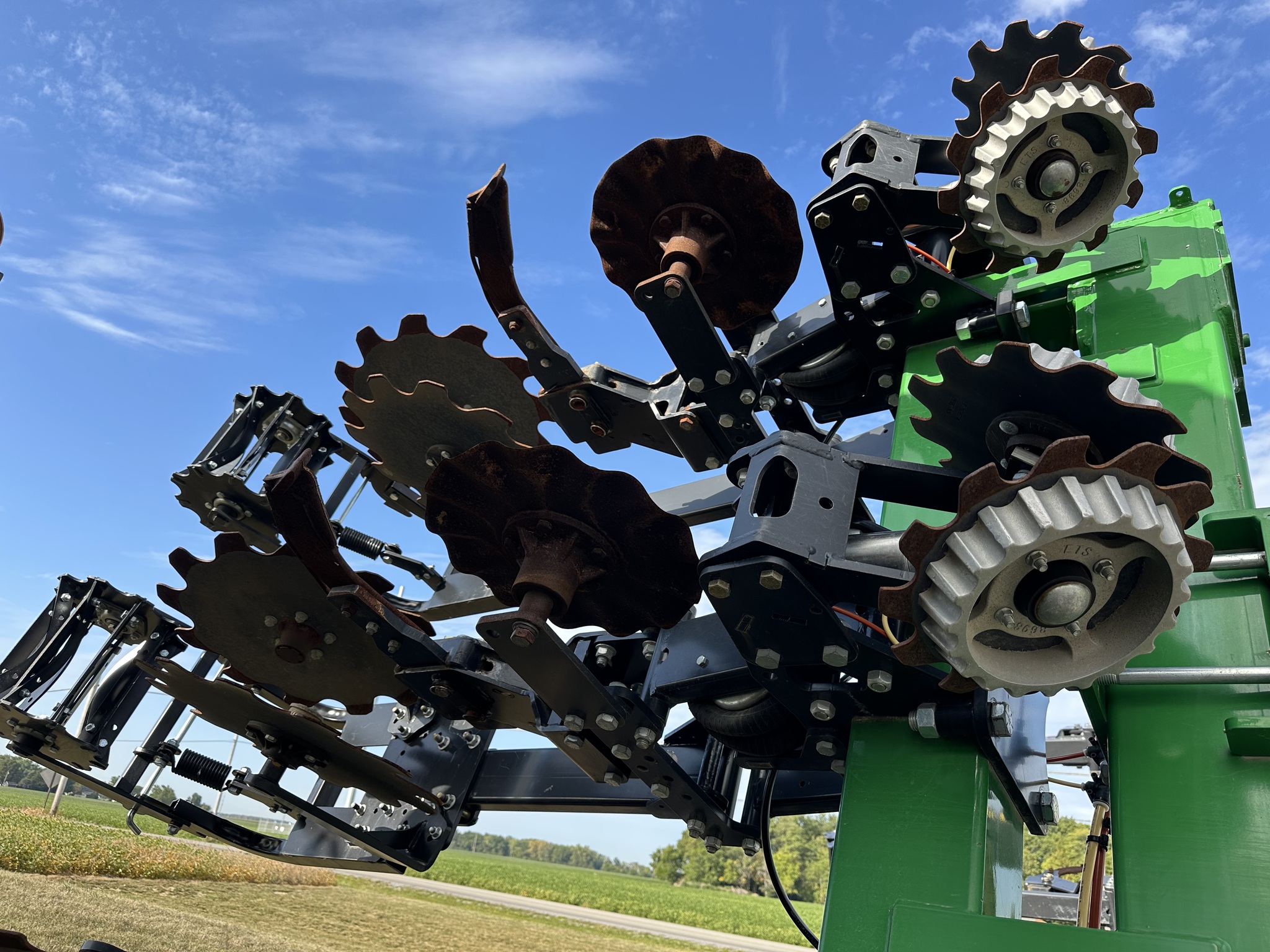 2023 John Deere ST12 Image 20