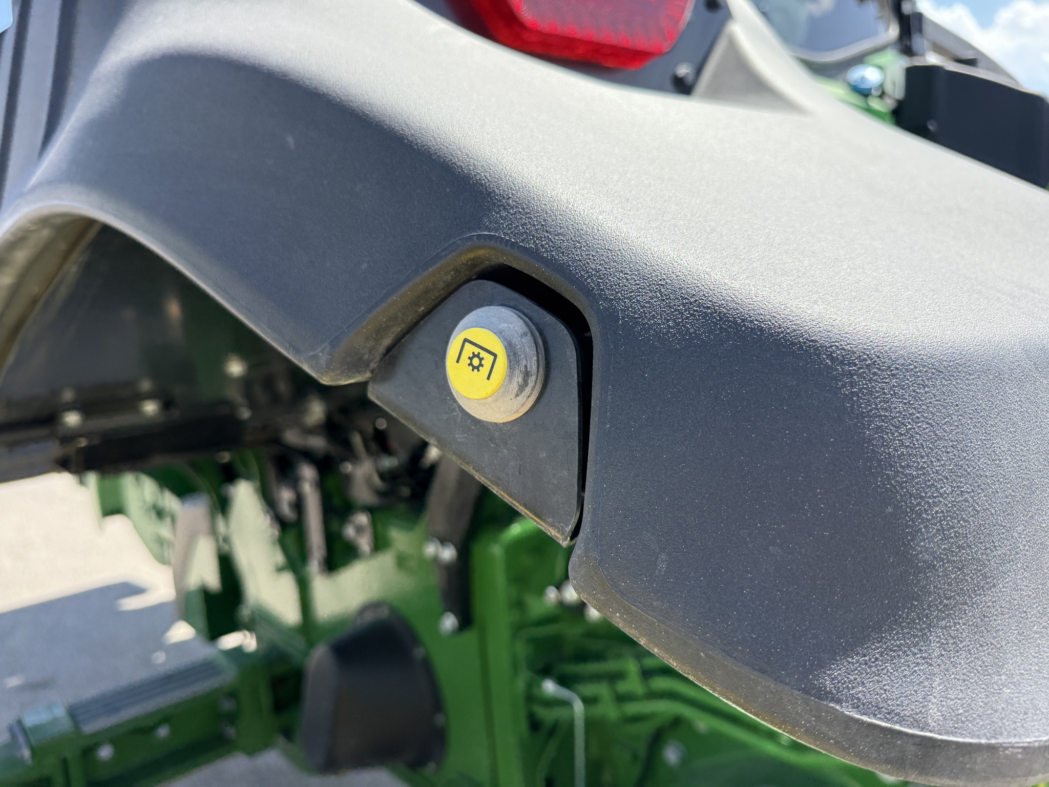 2024 John Deere 8RT 370 Image 36