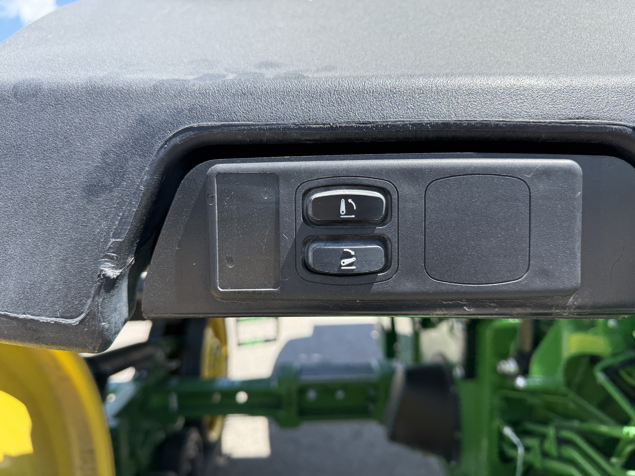 2024 John Deere 8RT 370 Image 35