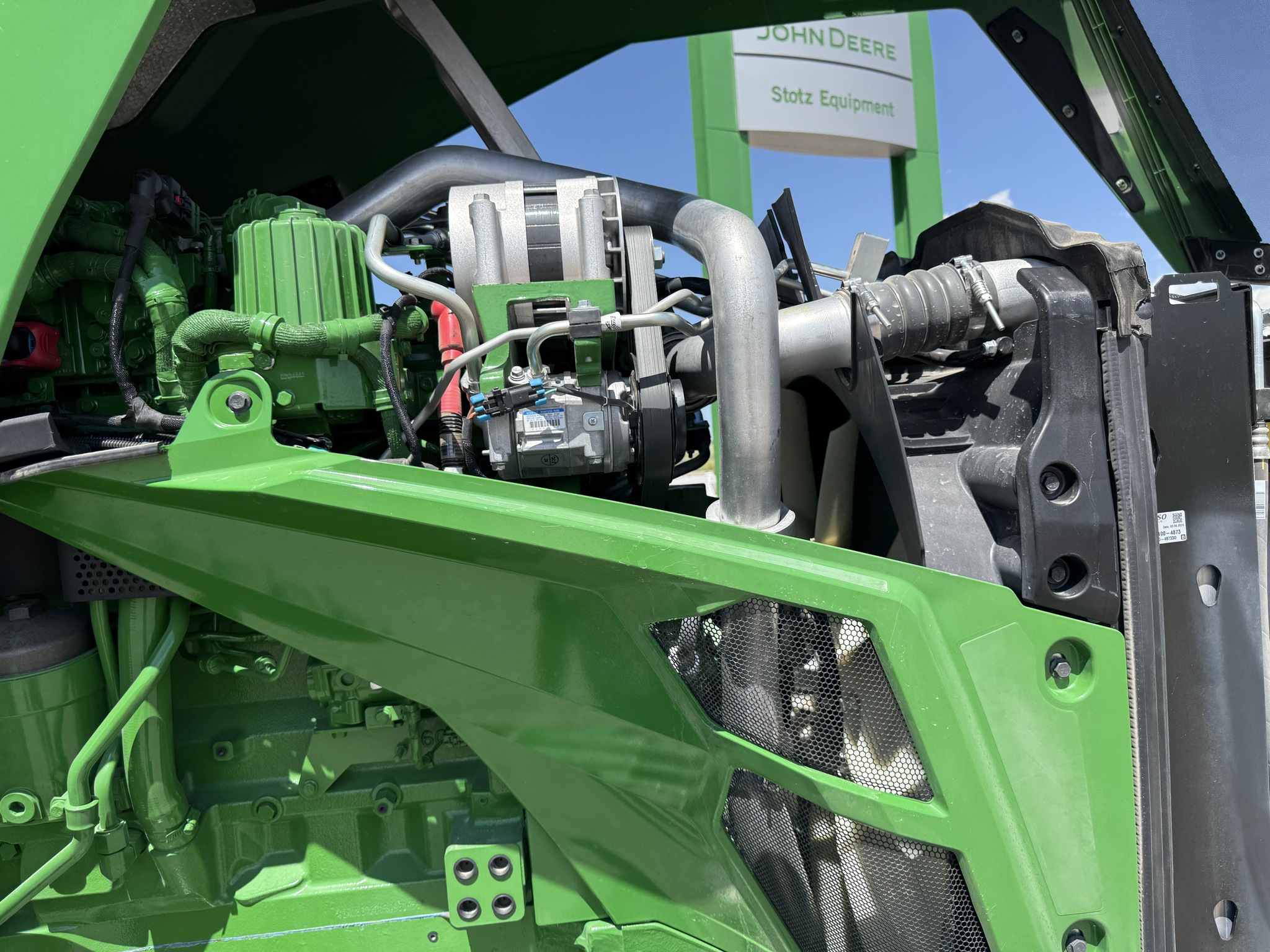 2024 John Deere 8RT 370 Image 23