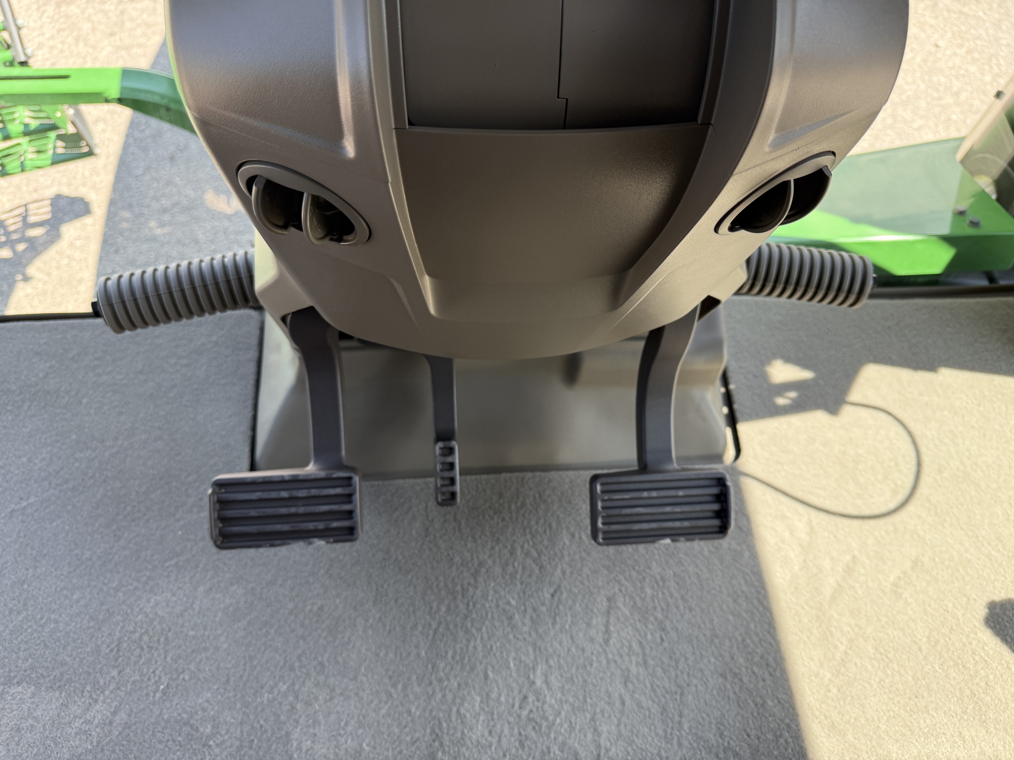 2024 John Deere 8RT 370 Image 11