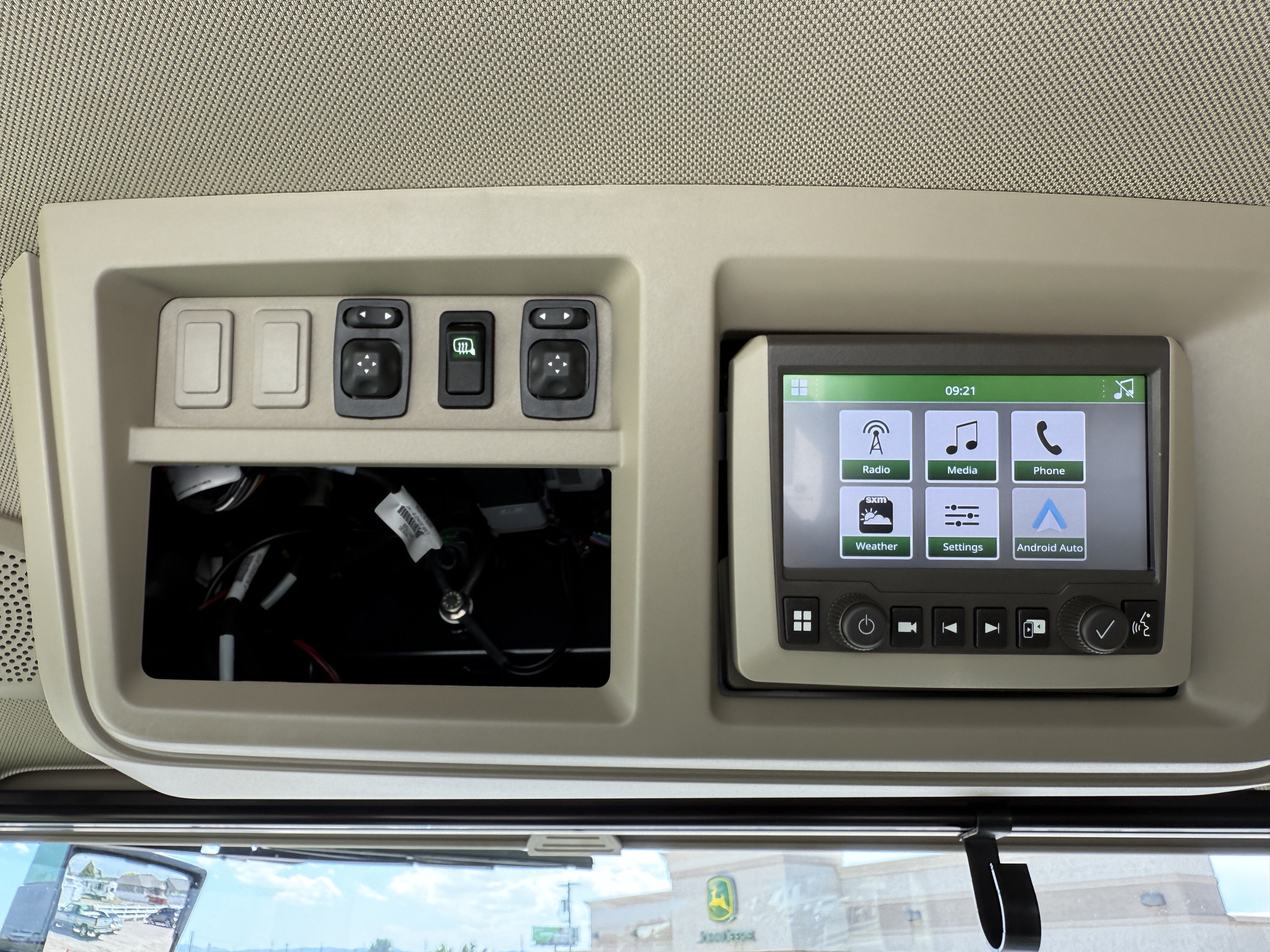 2024 John Deere 8RT 370 Image 18