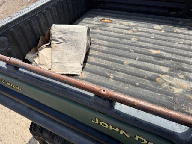 2012 John Deere XUV 825I OLIVE Image 6