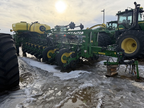 2024 John Deere 1775NT - Photo6