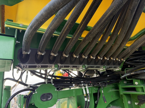 2024 John Deere 1775NT - Photo36