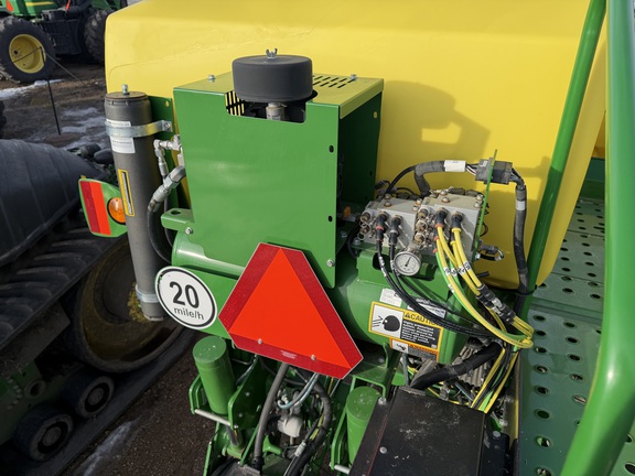 2024 John Deere 1775NT - Photo42