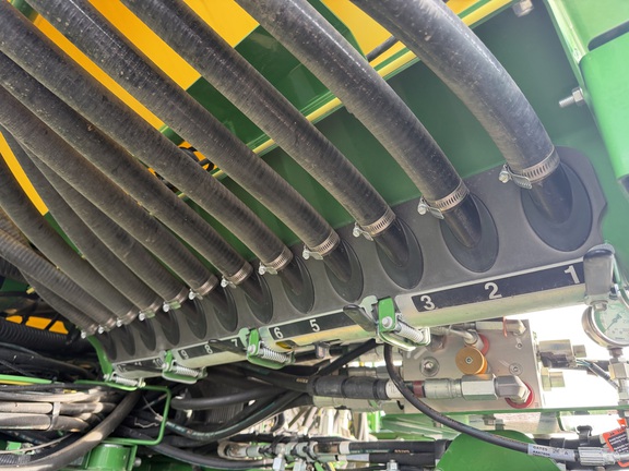 2024 John Deere 1775NT - Photo37