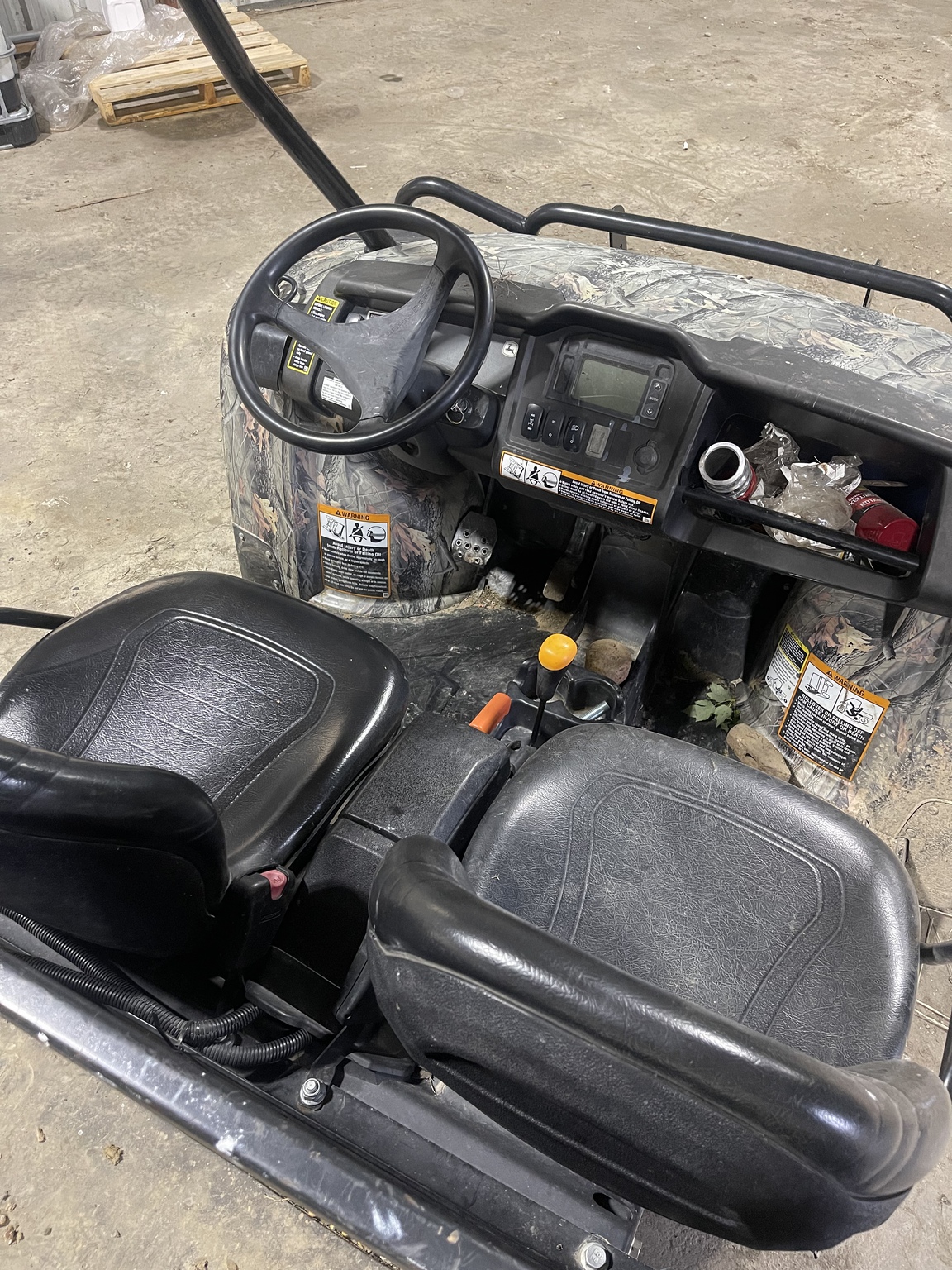 2016 John Deere XUV 825i Image 5