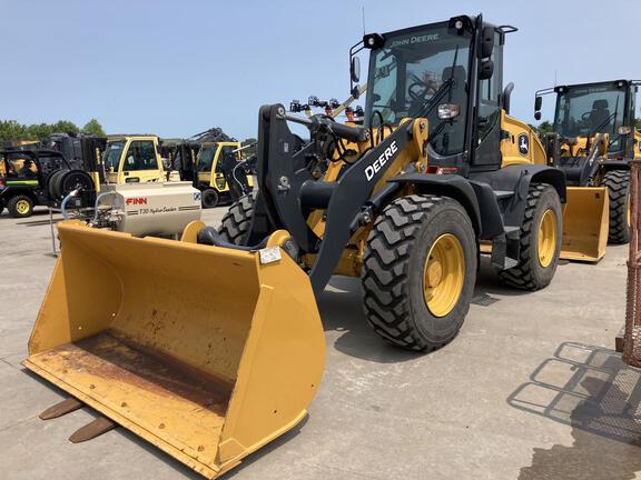 Photo of a 2024 John Deere 344 P