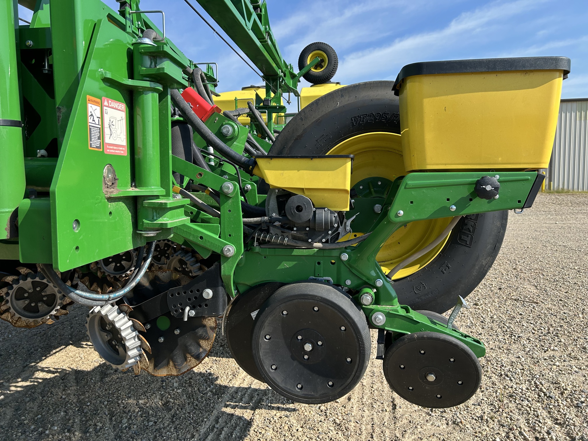  2025 John Deere 1775NT at Heritage Tractor in Lacon, IL