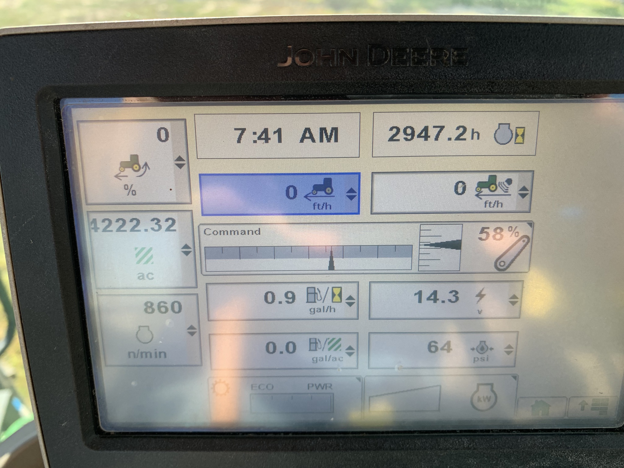 2013 John Deere 6105R Image 17
