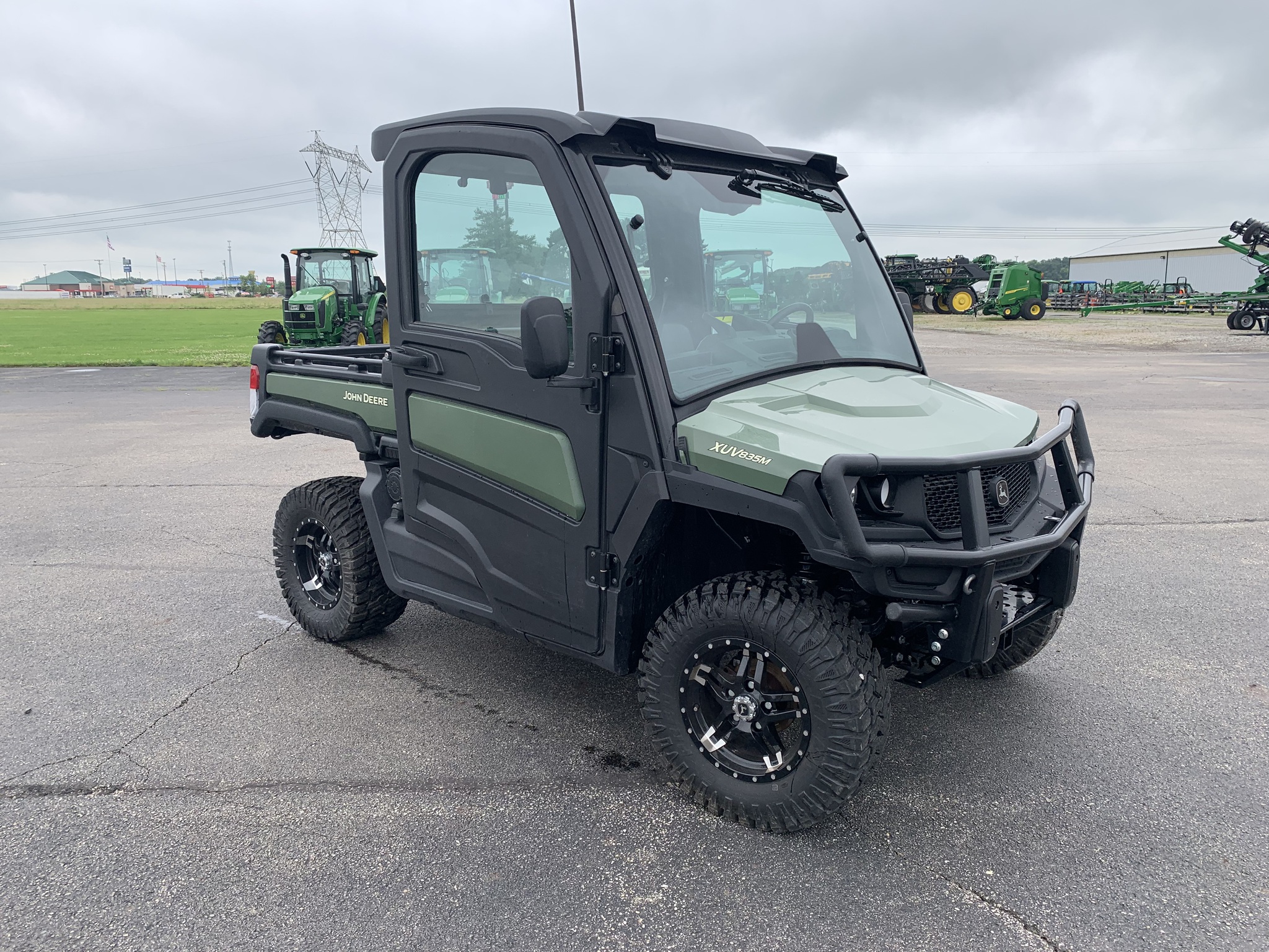 2024 John Deere XUV 835M HVAC Image 2