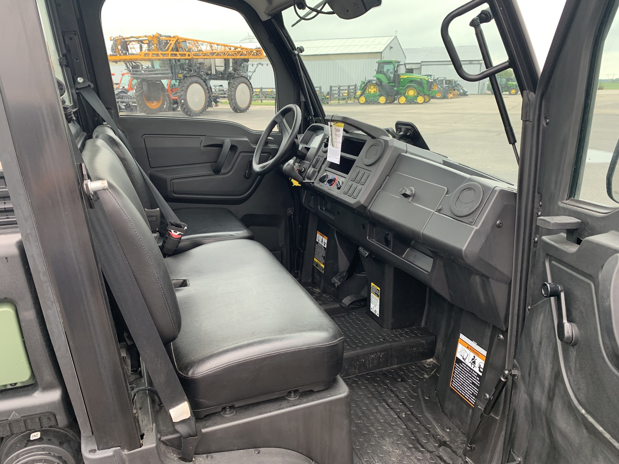 2024 John Deere XUV 835M HVAC Image 7