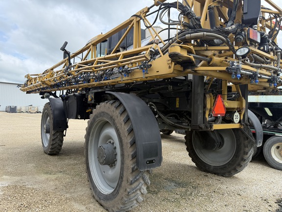 2017 RoGator RG1100B - Photo5