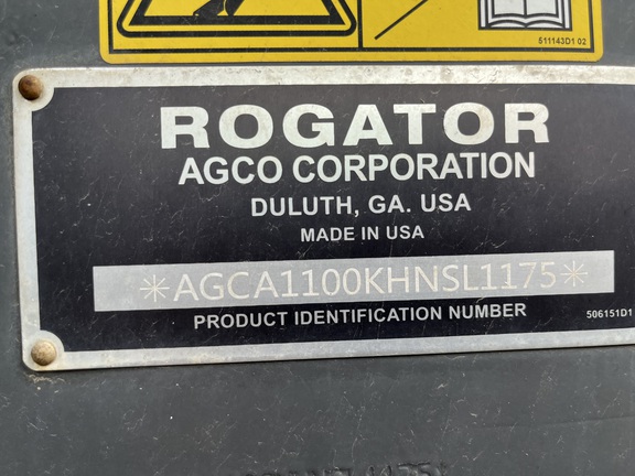 2017 RoGator RG1100B - Photo42
