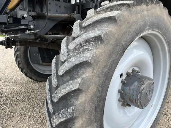 2017 RoGator RG1100B - Photo11