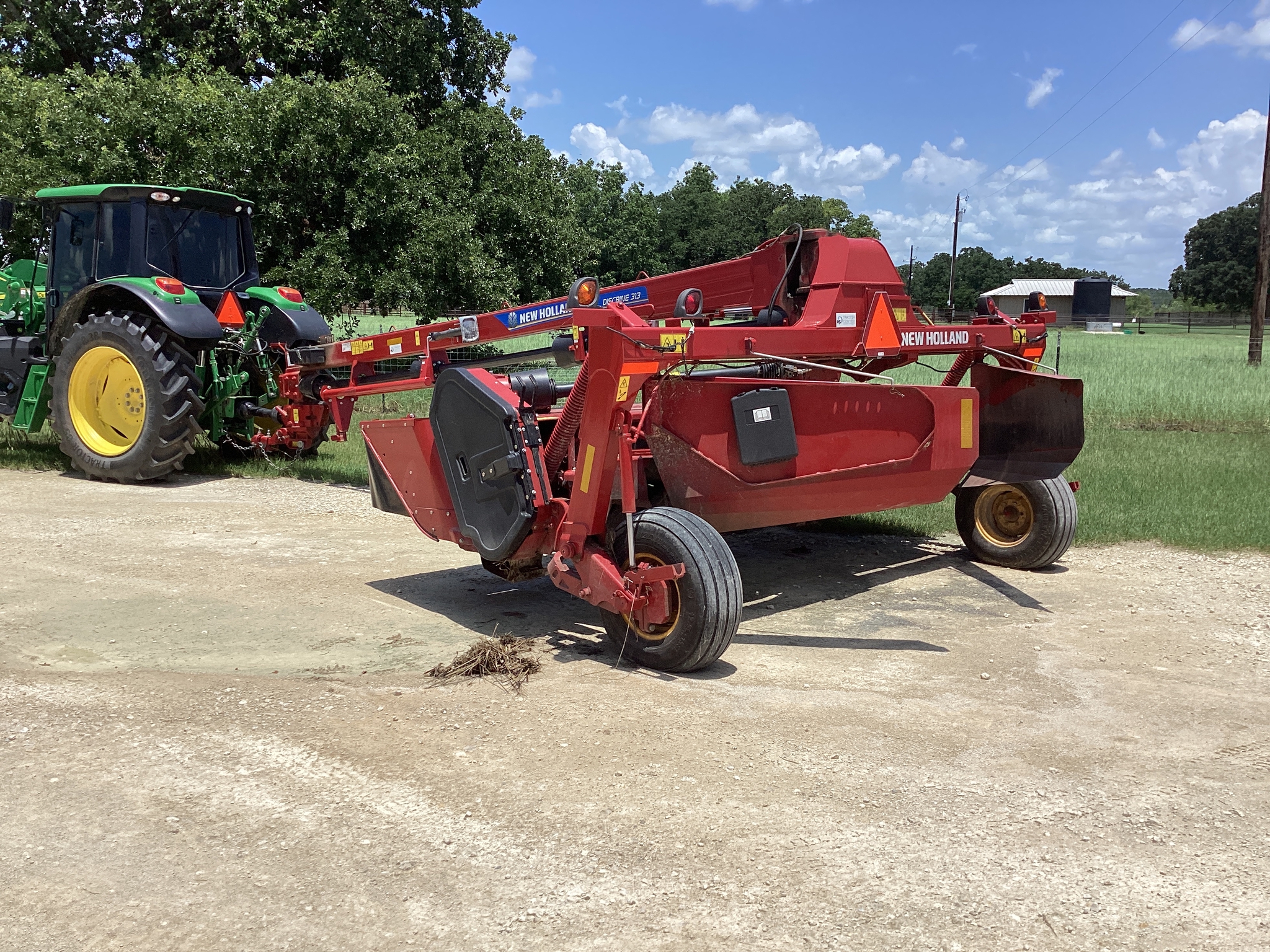 2020 New Holland 313 Image 6