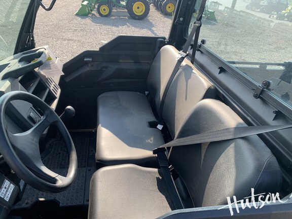 Photo of 2024 John Deere XUV 835M
