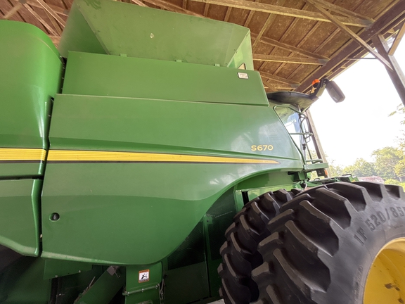 Used 2017 John Deere S670 Combines at Koenig Equipment in Oxford, OH - Photo26