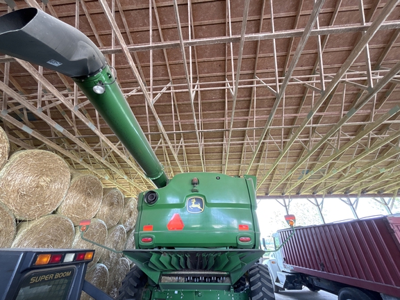 Used 2017 John Deere S670 Combines at Koenig Equipment in Oxford, OH - Photo31
