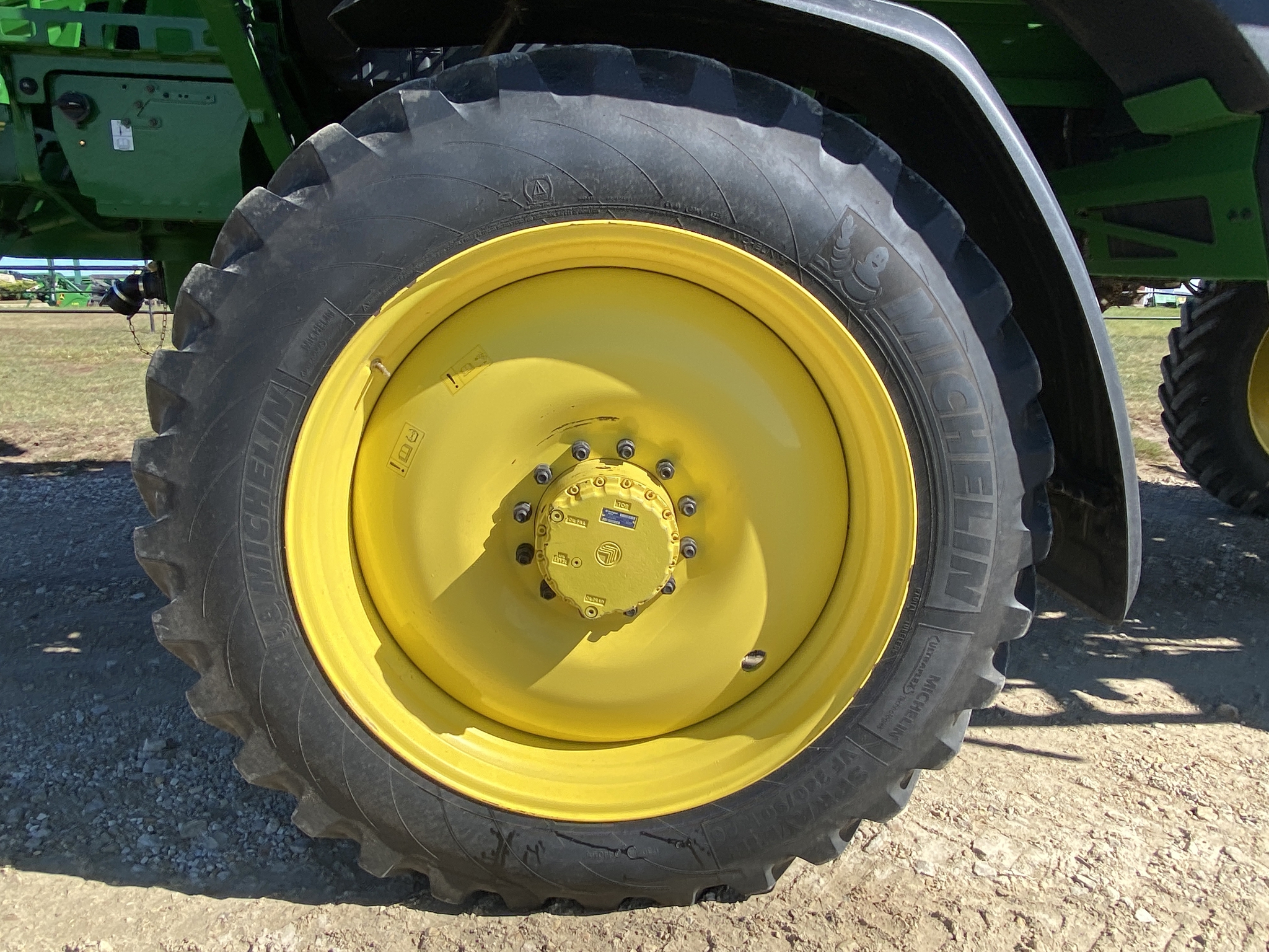 2022 John Deere 410R Image 12