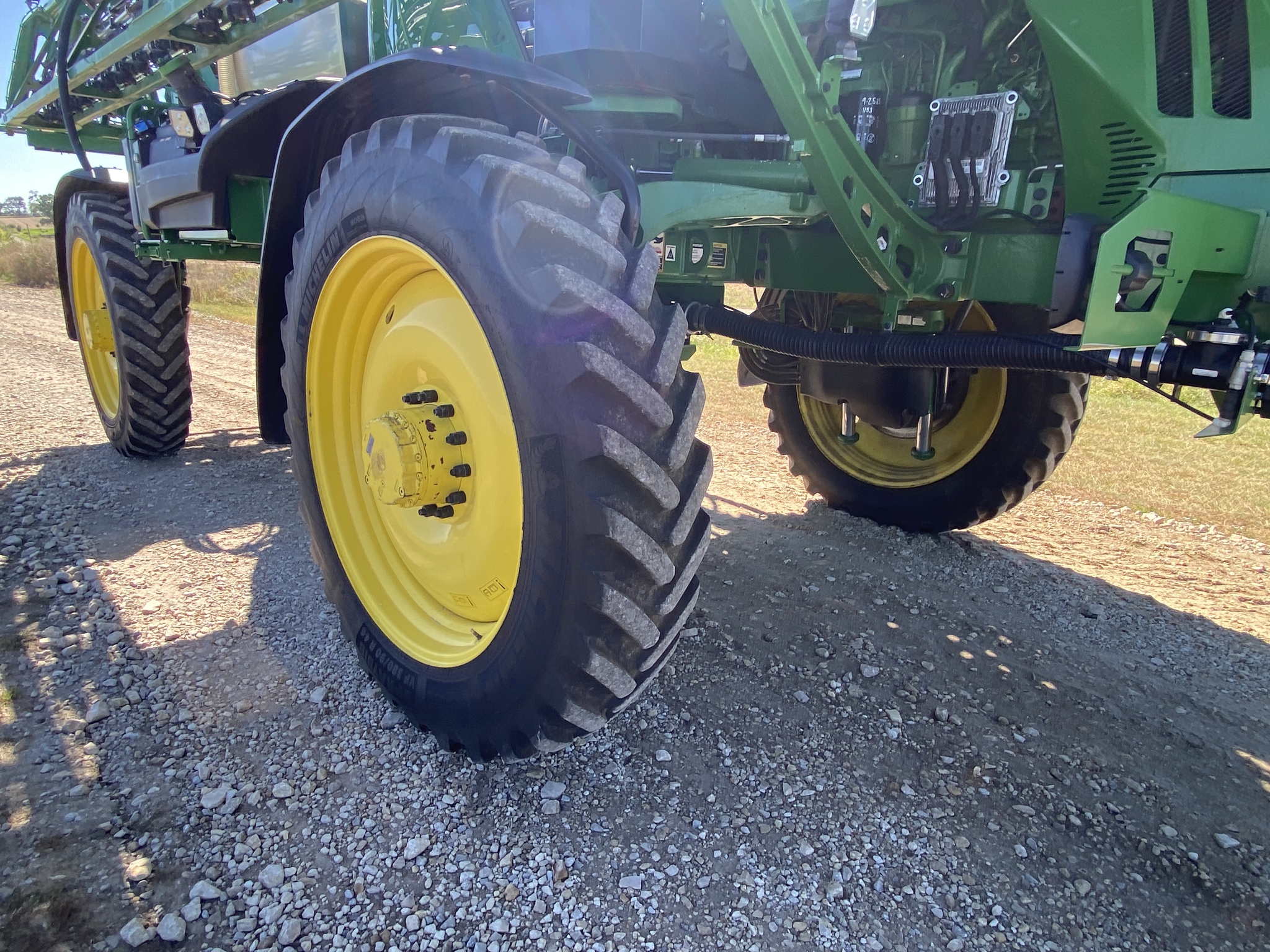 2022 John Deere 410R Image 16