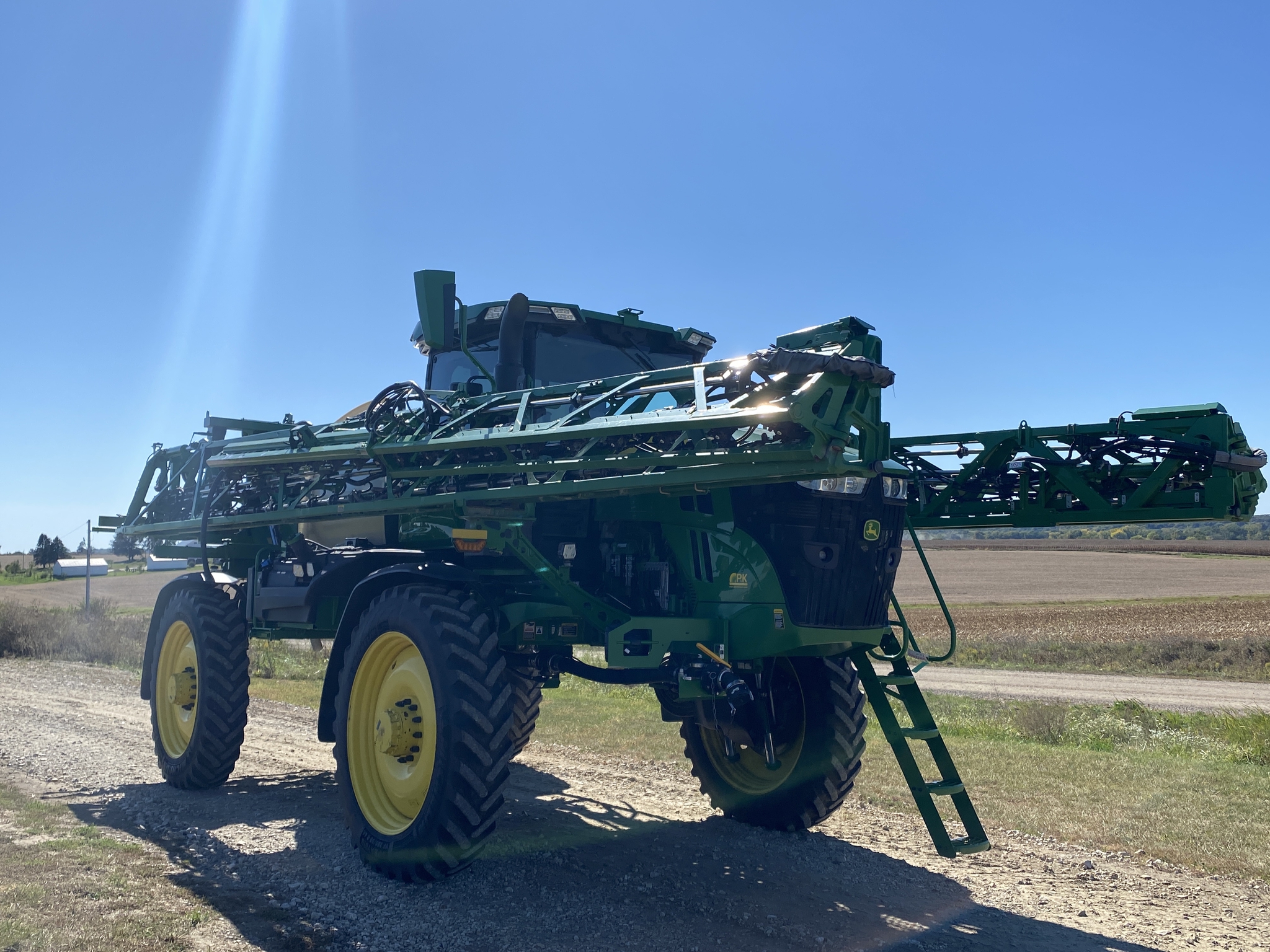 2022 John Deere 410R Image 3