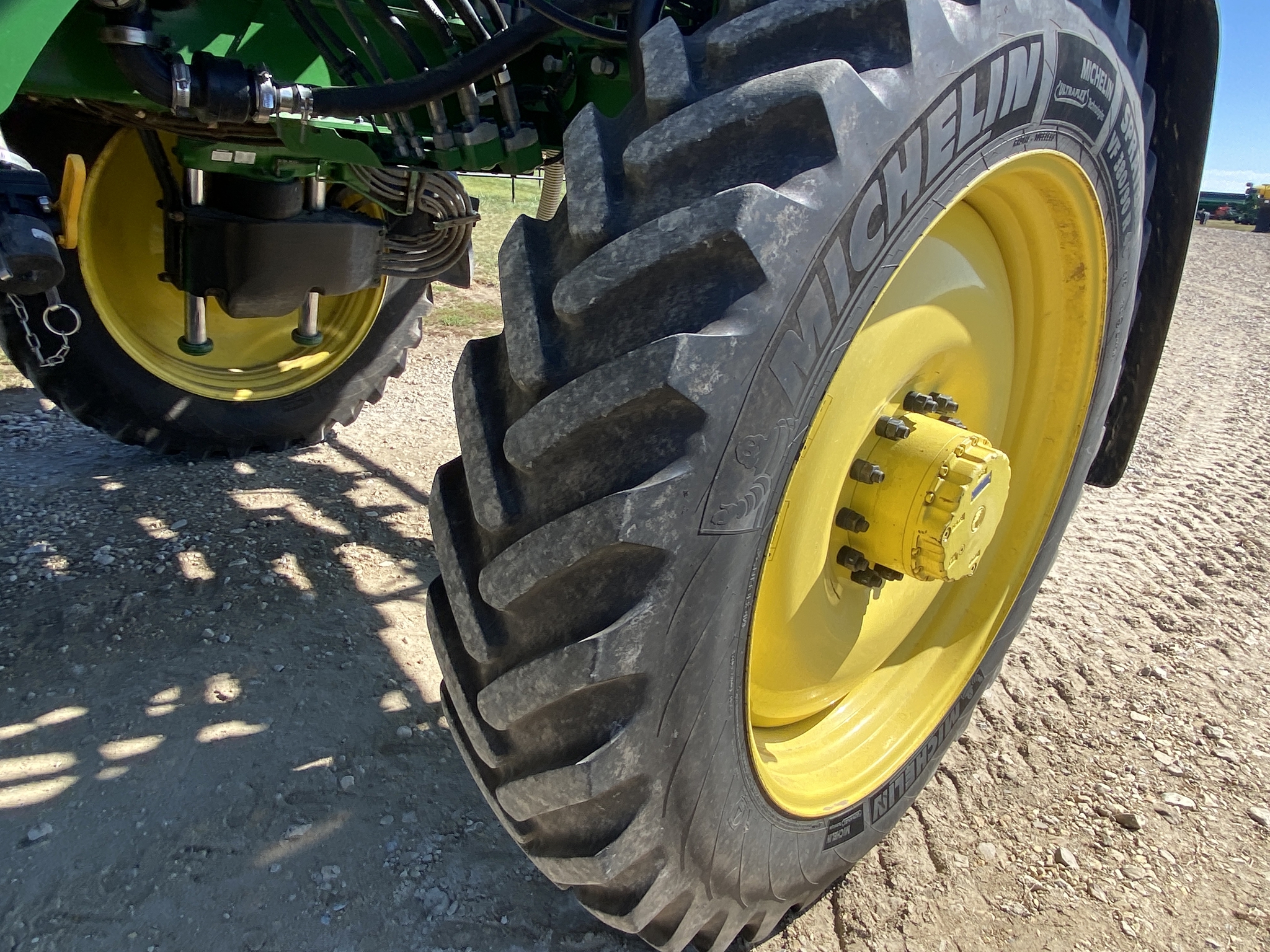 2022 John Deere 410R Image 13