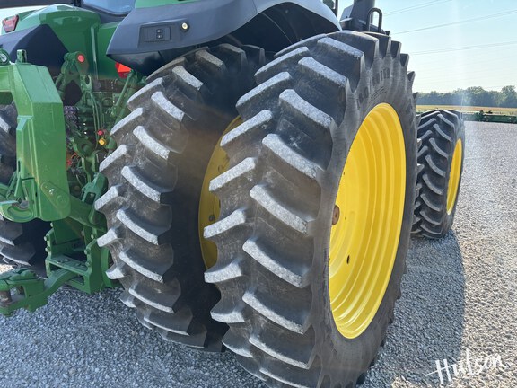 Photo of 2024 John Deere 8R 280