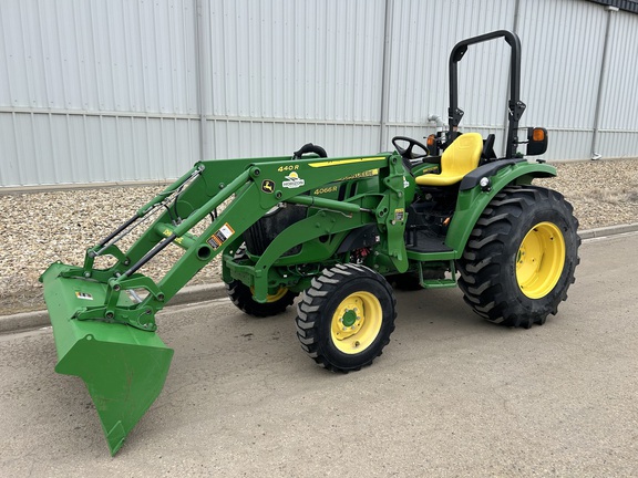  John Deere 4066R