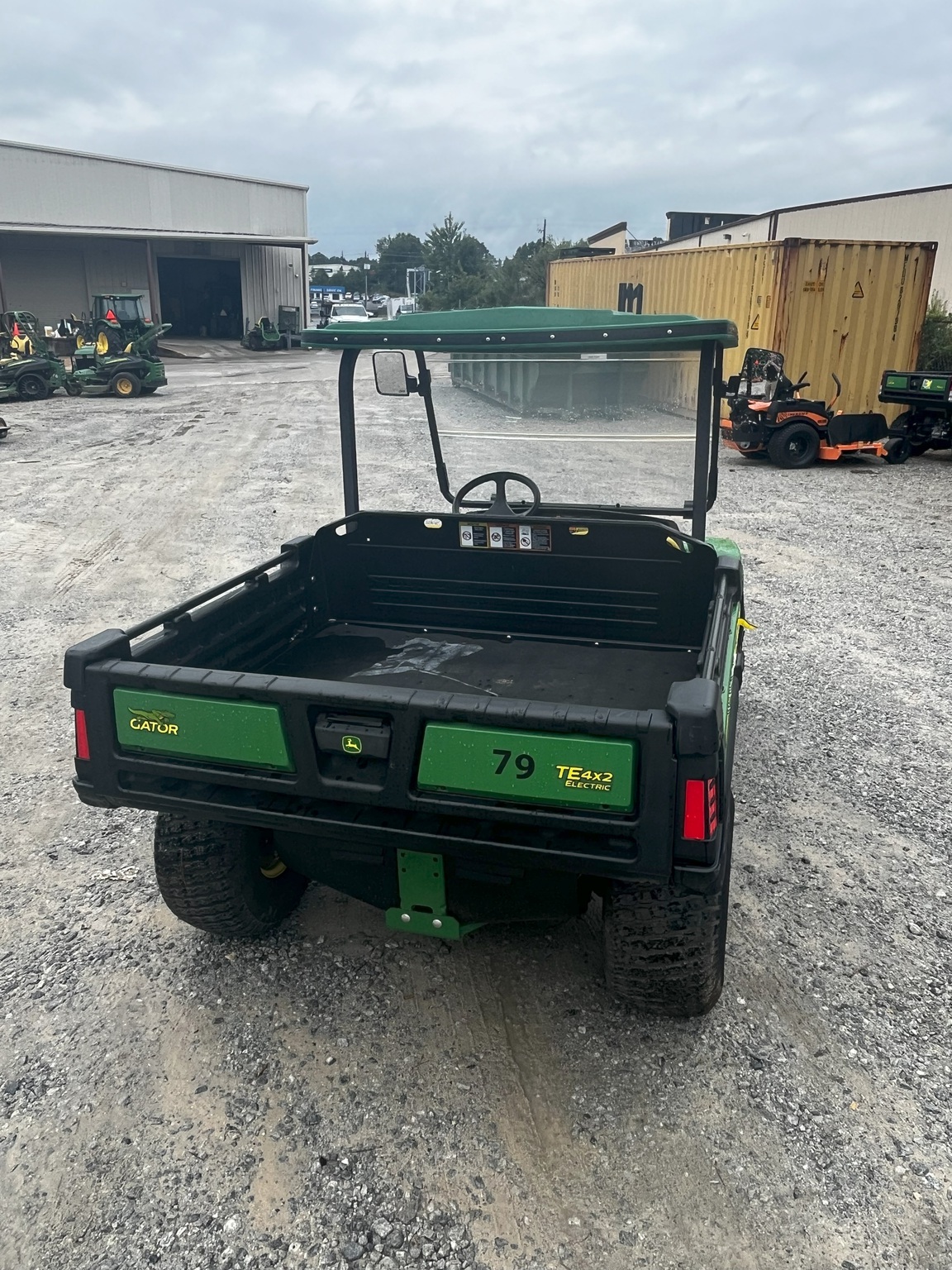 2023 John Deere TE 4X2 ELECTRIC GATOR Image 4