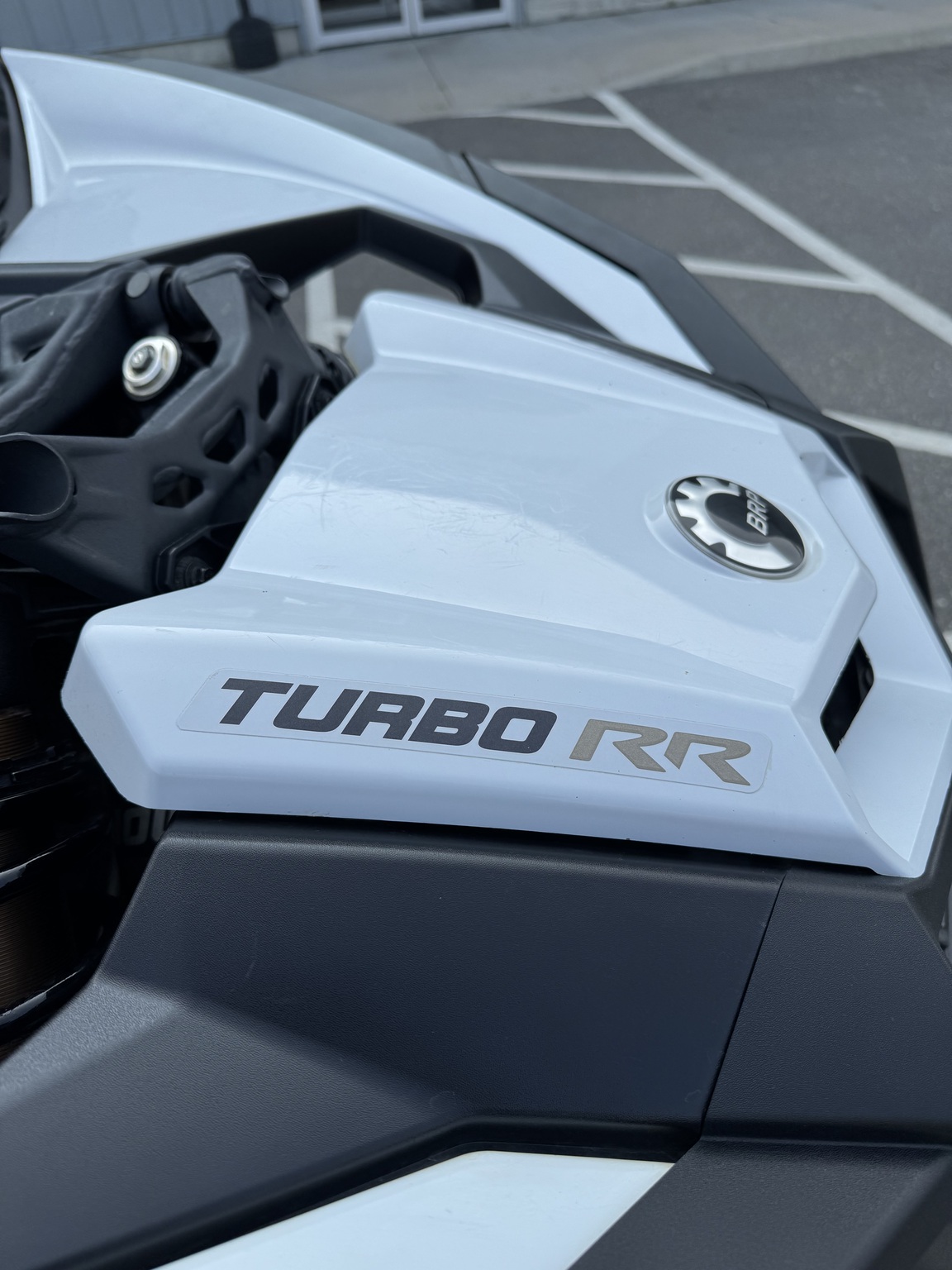 2024 Can-Am MAVERICK X3 DS TURBO RR Image 9