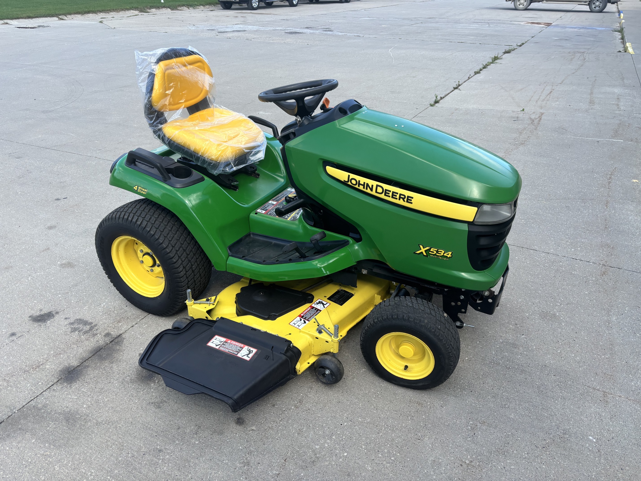 2012 John Deere X534 Image 3