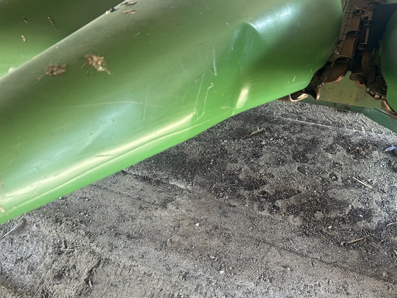 Photo of 2001 John Deere 893