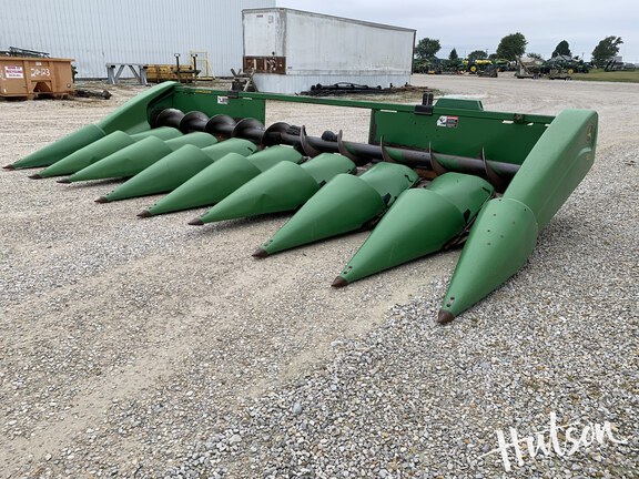 Photo of 2001 John Deere 893